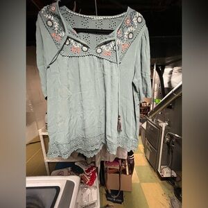 Embroidered Teal Women's Top GUC Giveaway